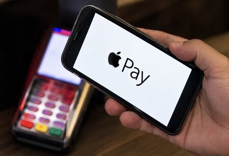 Apple Pay Rolls Out in India with Axis Bank as First Banking Partner